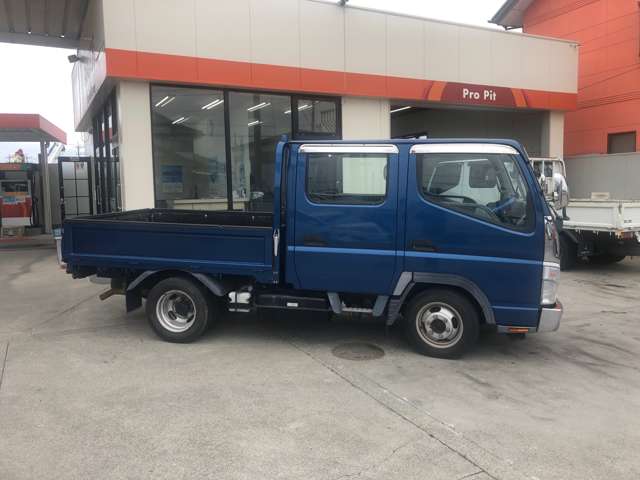 Mitsubishi Fuso Canter 2