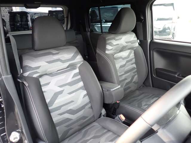 Daihatsu Taft 11