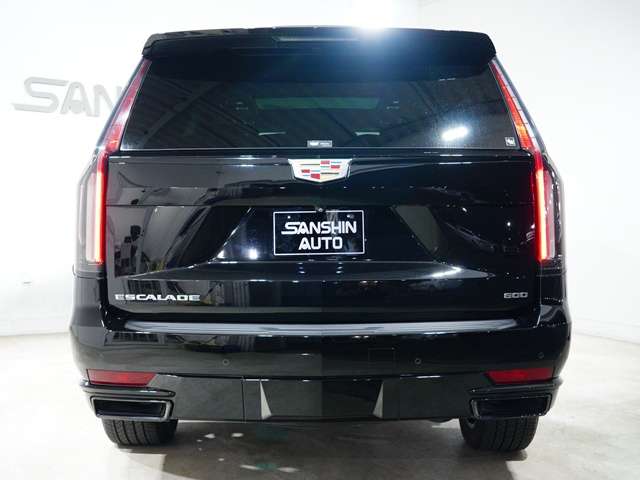 Cadillac エスカレード 6