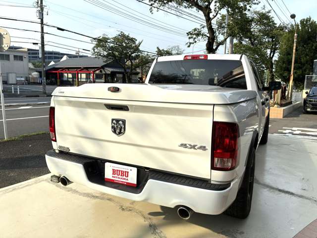 Dodge Ram 3