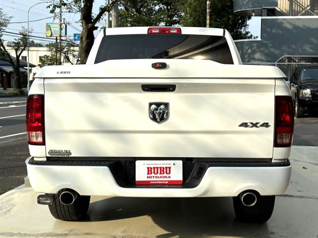 Dodge Ram 9