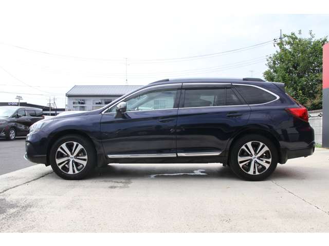 Subaru Legacy Outback 8