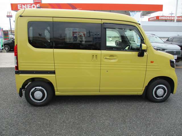 Honda N-VAN 8