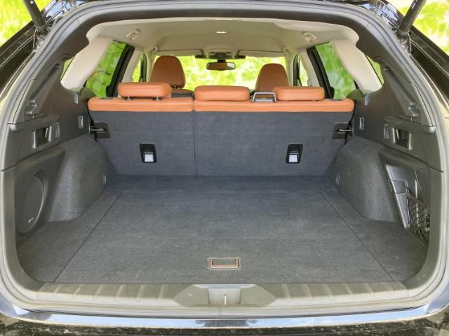 Subaru Legacy Outback 10