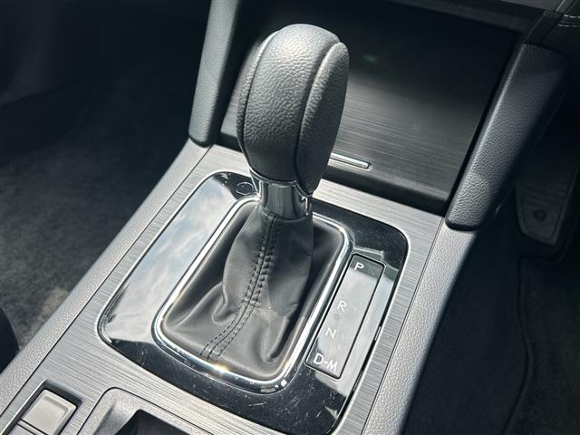 Subaru Legacy Outback 11