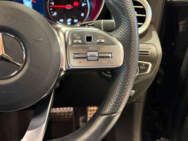 Mercedes-Benz GLC 11