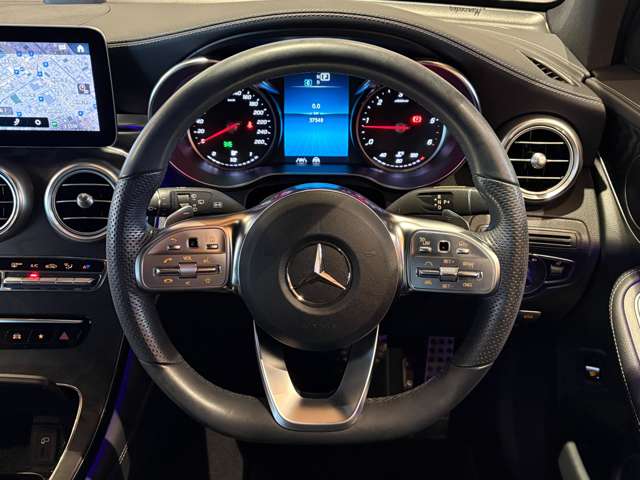 Mercedes-Benz GLC 8