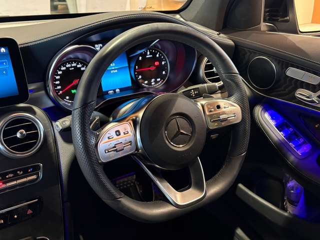 Mercedes-Benz GLC 9
