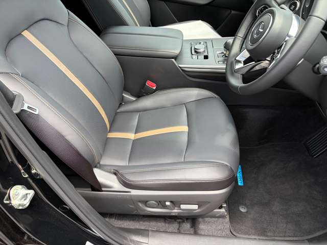 Mazda CX-80 11