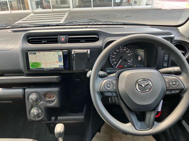Mazda Familia Van 4