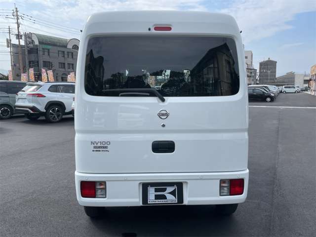 Nissan NV100 Clipper 12