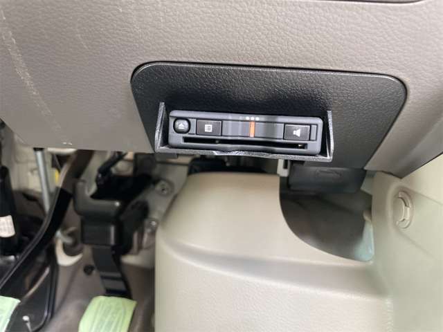 Nissan NV100 Clipper 4