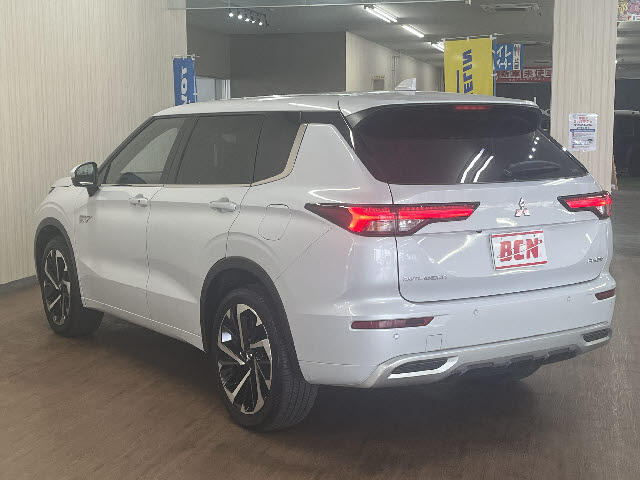 Mitsubishi Outlander 6