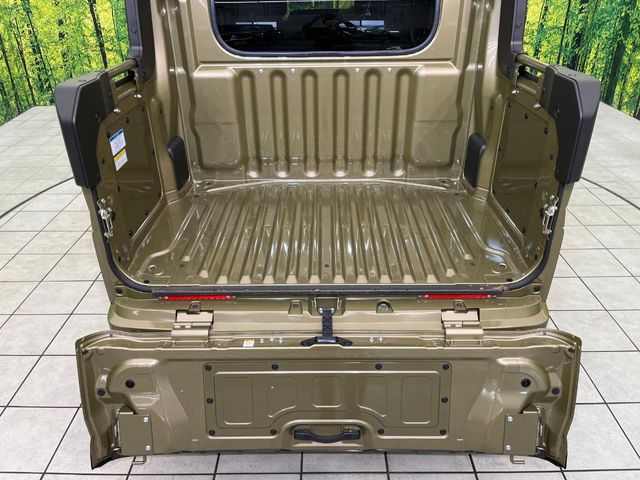 Daihatsu Hijet Deck Van 10