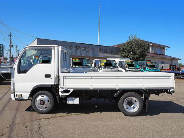 Isuzu Elf 4