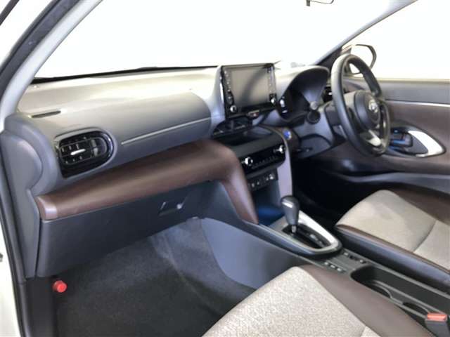 Toyota Yaris Cross 11