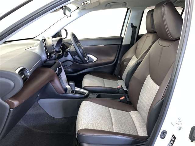 Toyota Yaris Cross 12