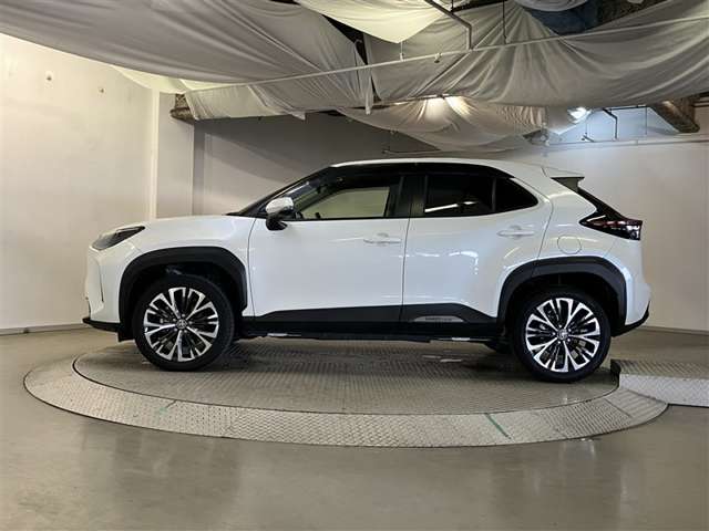 Toyota Yaris Cross 4