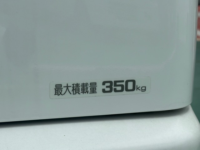 Mitsubishi Minicab MiEV 9