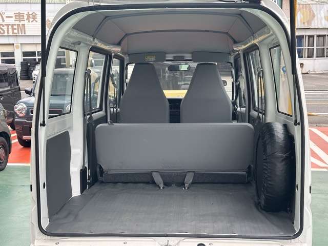 Mitsubishi Minicab MiEV 10