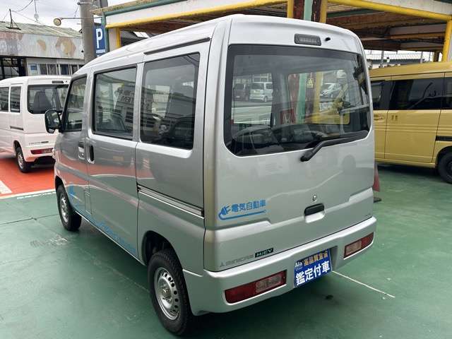 Mitsubishi Minicab MiEV 4