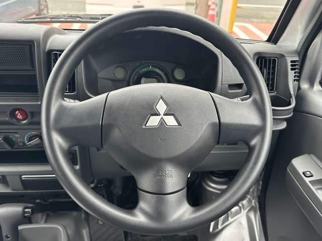 Mitsubishi Minicab MiEV 8