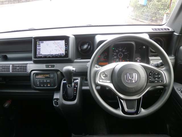 Honda N-VAN 4