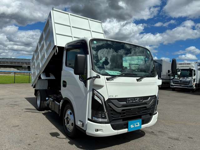Isuzu Elf 4
