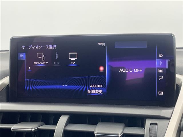Lexus NX 8