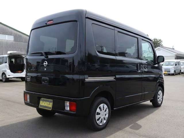 Nissan NV100 Clipper 9
