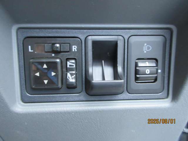 Mitsubishi ミニカ 6