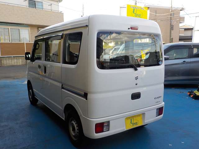 Suzuki Every 12