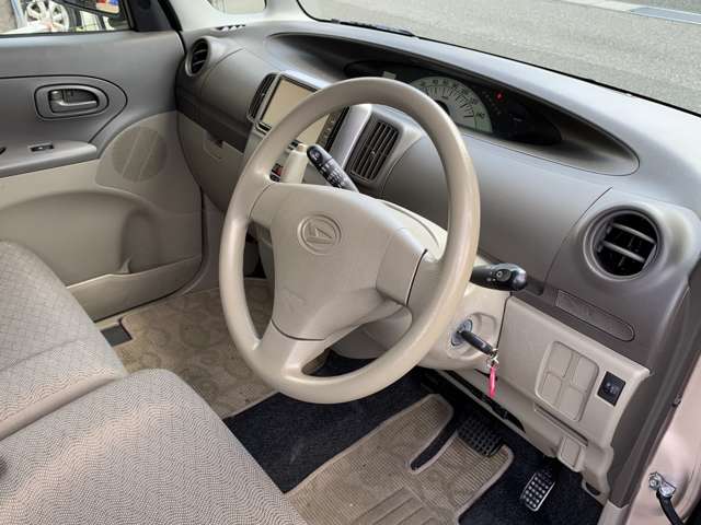Daihatsu Tanto 6