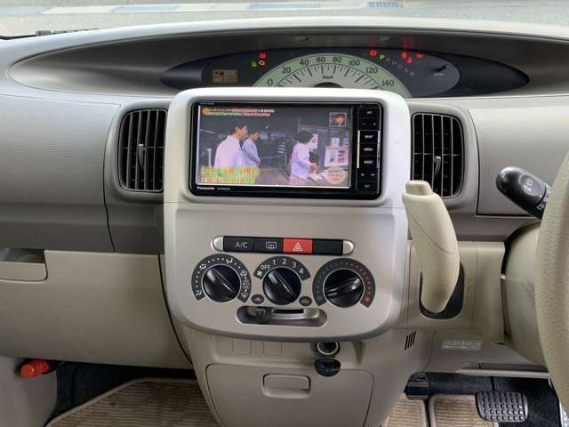 Daihatsu Tanto 10