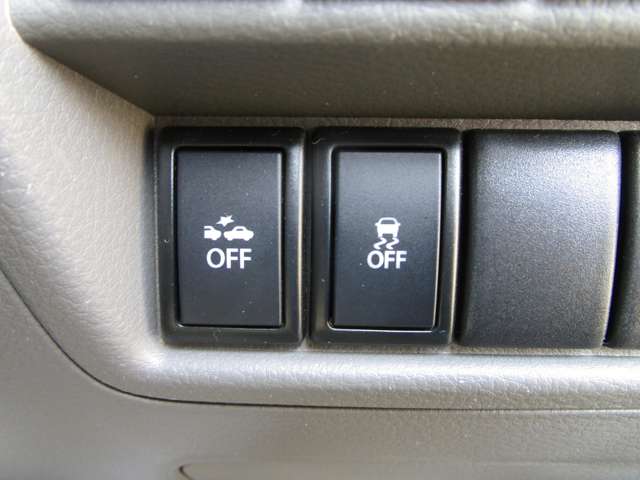 Nissan NV100 Clipper 7