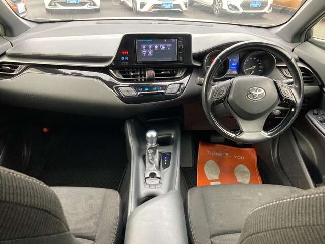Toyota C-HR 9