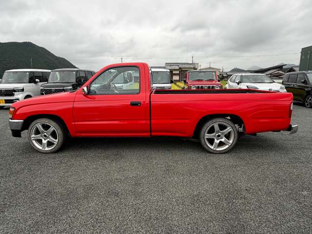 Toyota Hilux 5