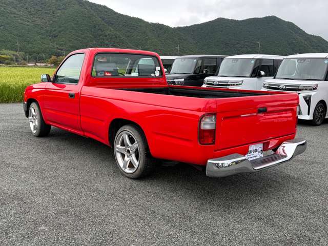 Toyota Hilux 6