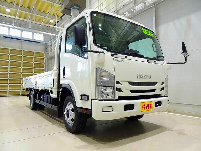 Isuzu Elf 11