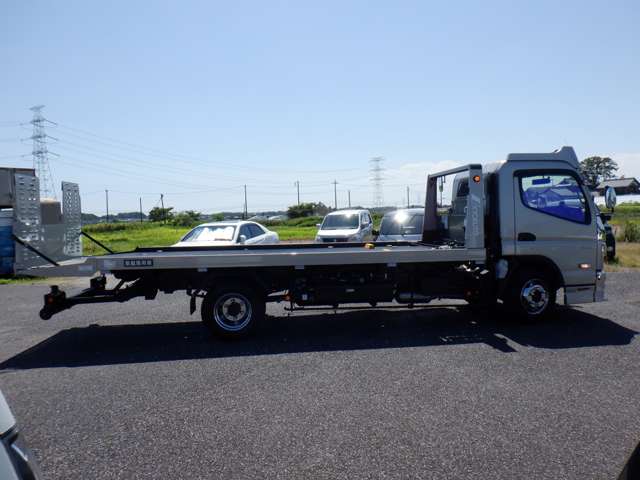 Mitsubishi Fuso Canter 12