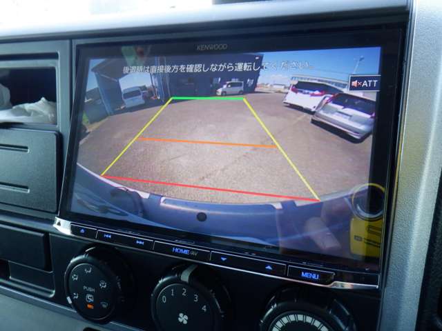 Mitsubishi Fuso Canter 4
