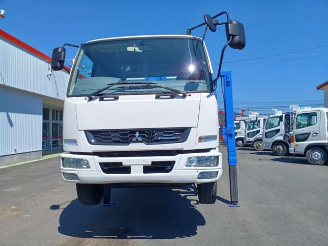 Mitsubishi Fuso Fighter 2