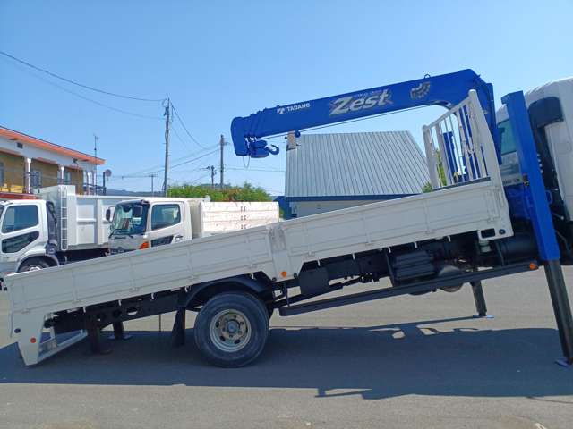 Mitsubishi Fuso Fighter 4
