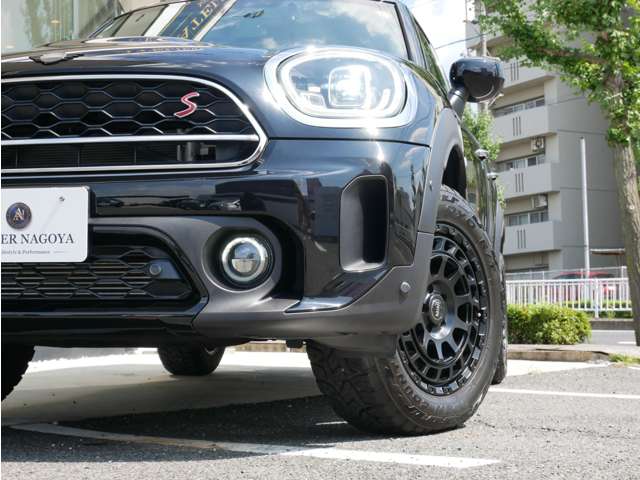 MINI Crossover 12