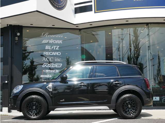 MINI Crossover 5
