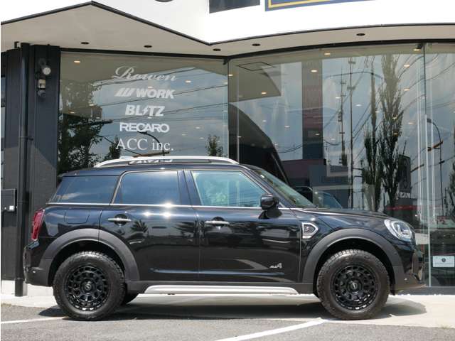 MINI Crossover 6