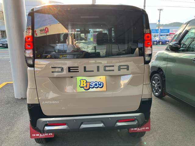 Mitsubishi Delica Mini 5