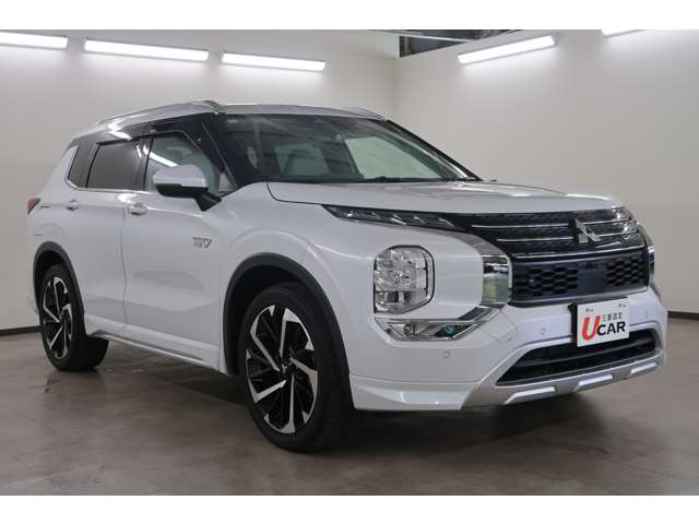 Mitsubishi Outlander 4