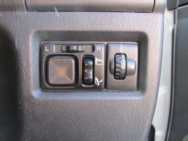 Suzuki Jimny 12