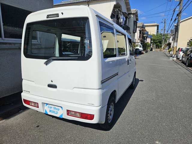 Mitsubishi Minicab Van 6